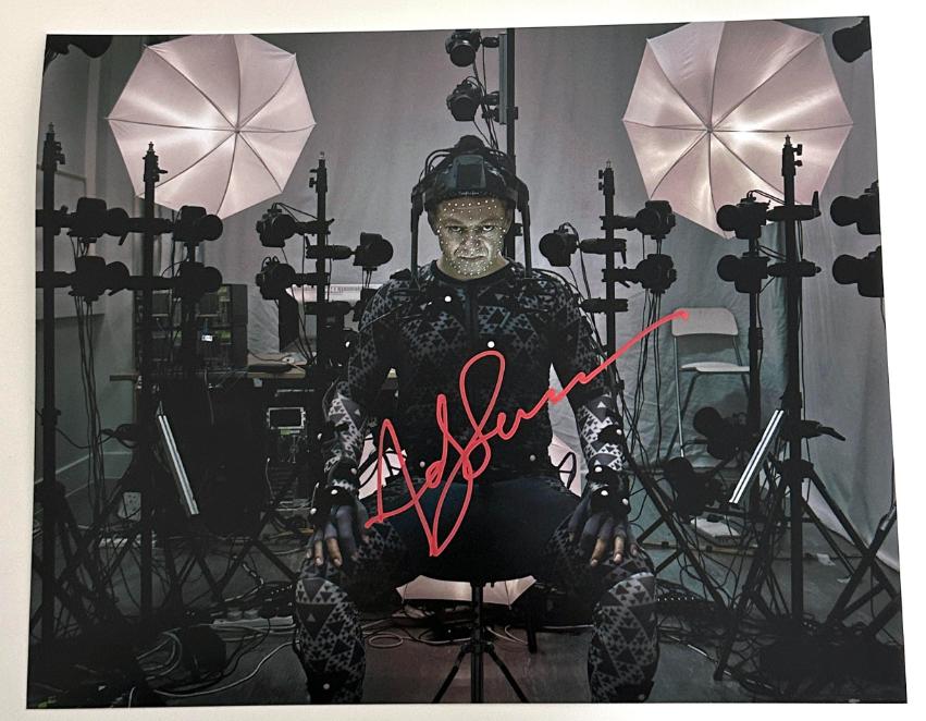 Andy Serkis original autograph on 8x10 Star Wars photo 