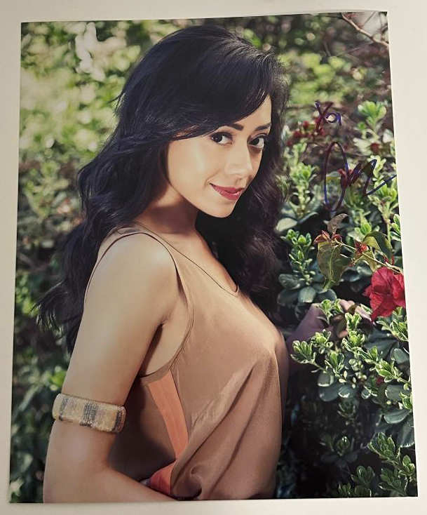 Aimee Garcia original Autogramm auf 20x25 Lucifer Foto       