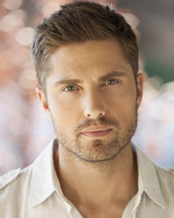 Eric Winter Motiv 10 - Autogrammservice GFCC 2025