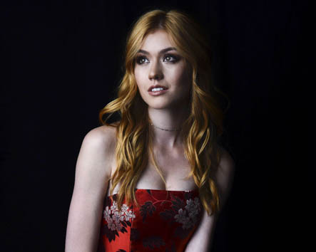Katherine McNamara Motiv 09 - Autogrammservice GFCC 2025