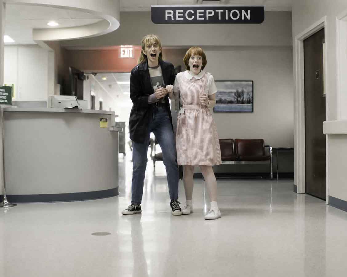 Amybeth McNulty Motiv 08 - Autogrammservice German Stranger Con 2026