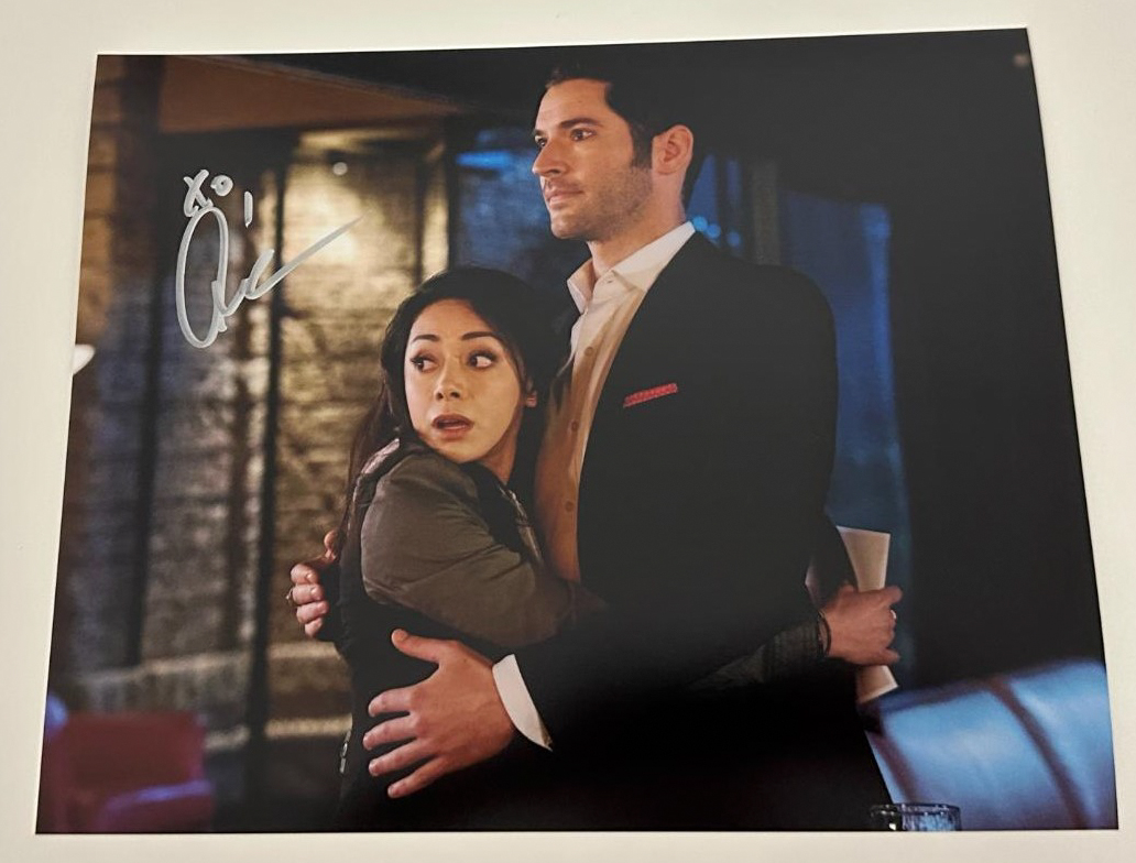 Aimee Garcia original autograph on 8x10 Lucifer photo    