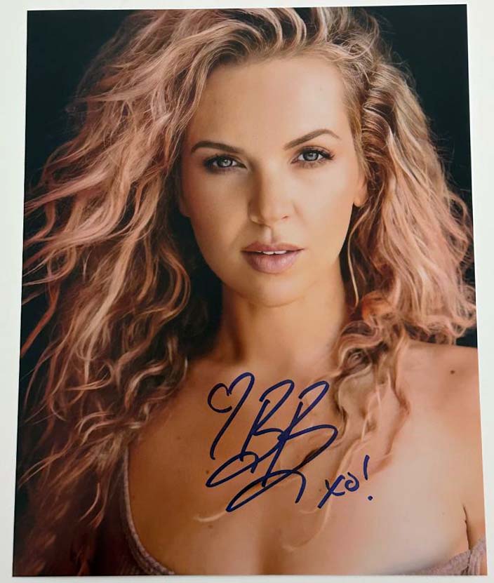 Briana Buckmaster original autograph on 8x10 Supernatural photo
