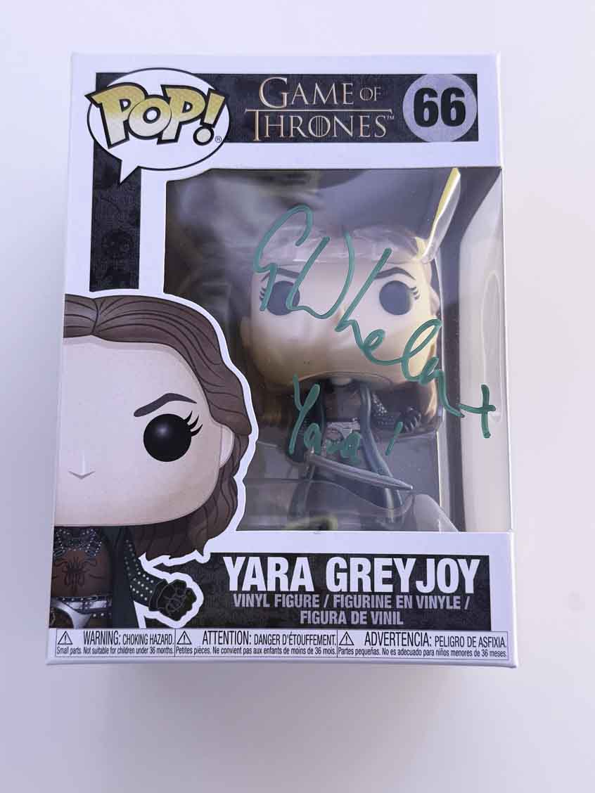Gemma Whelan aka Yara Greyjoy original autograph with character name on Game of Thrones Funko Pop 66 - green