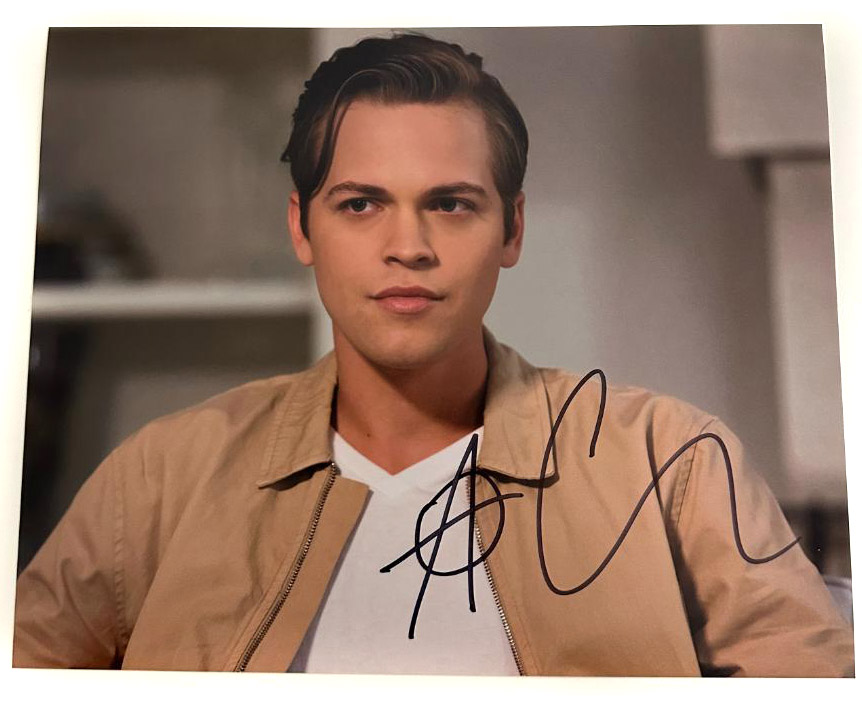Alexander Calvert aka Jack original Autogramm auf 20x25 Supernatural Foto