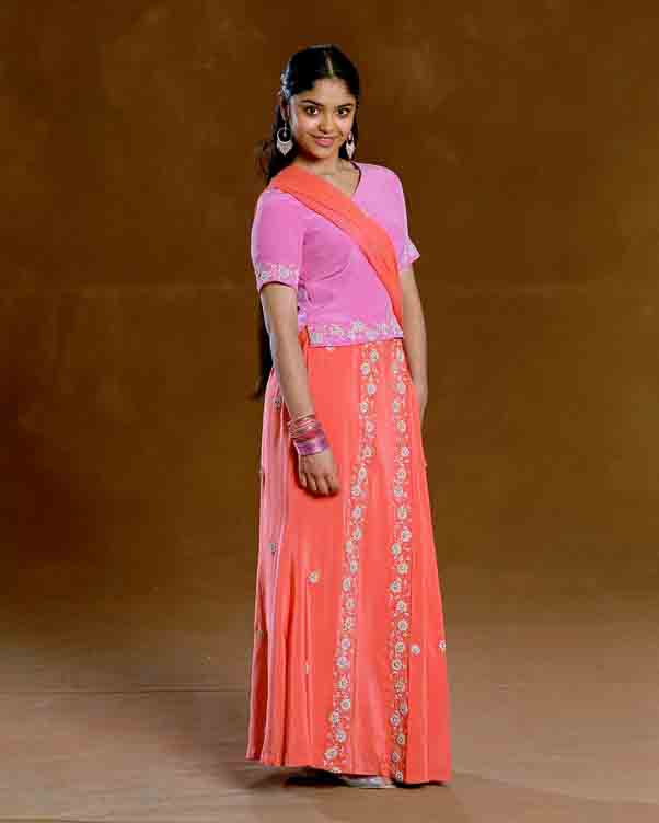 Afshan Azad Motiv 02 - Autogrammservice German Potter Con 2027
