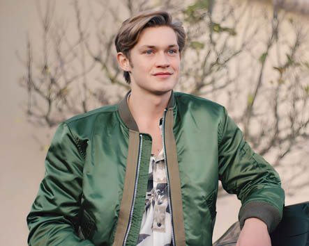 Damian Hardung Motiv 12 - Autogrammservice GFCC 2025