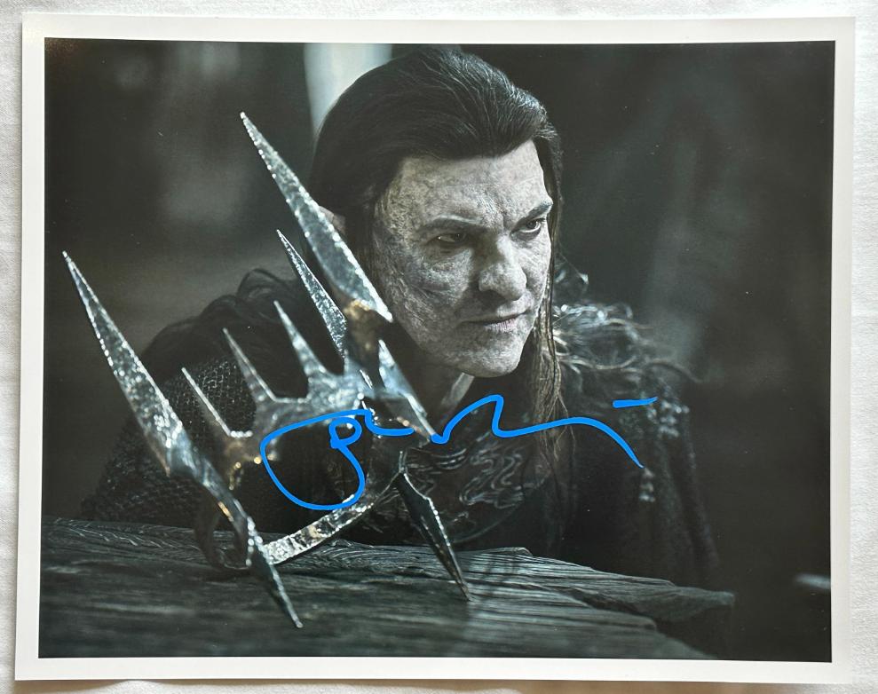 Sam Hazeldine original Autogramm auf 20x25 Die Ringe der Macht Foto
