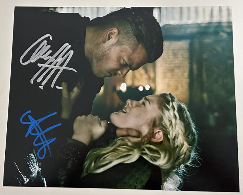 Alex Hogh Andersen & Alicia Agneson original Autogramm auf 20x25 Foto VIKINGS
