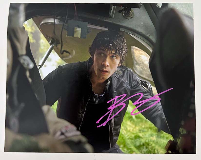 Bob Morley aka Bellamy Blake original autograph on 8x10 The 100 photo