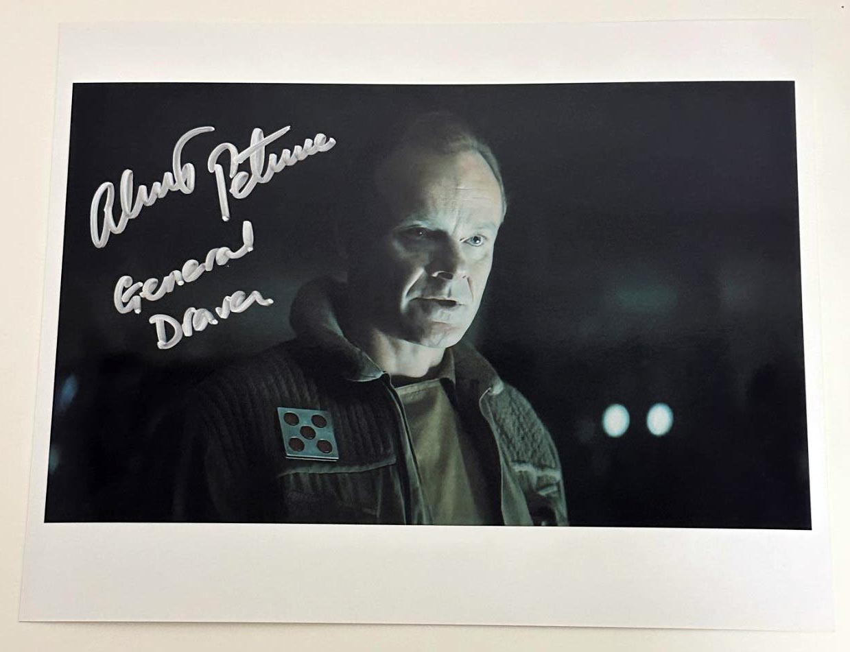 Alistair Petrie aka Draven original autograph on 8x10 Star Wars photo 