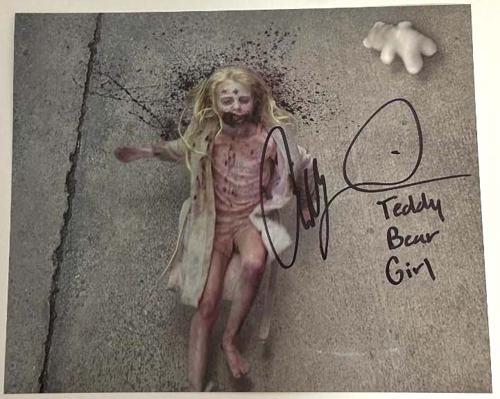 Addy Miller original autograph on 8x10 Walking Dead photo 