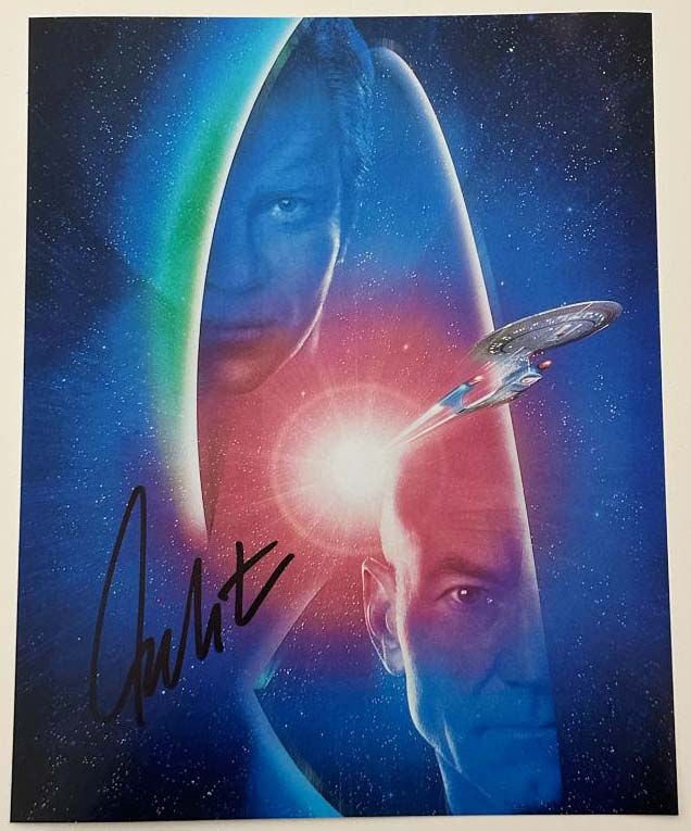 William Shatner aka Captain Kirk original autograph on 8x10 Star Trek photo 