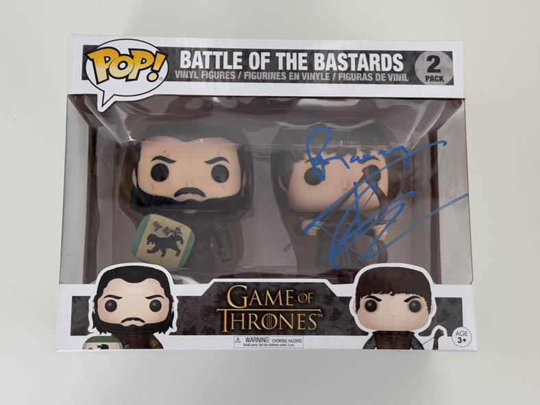 Iwan Rheon aka Ramsay Bolton original autograph with character name on Game of Thrones Funko Pop 2 Pack Battle of the Bastards - blue