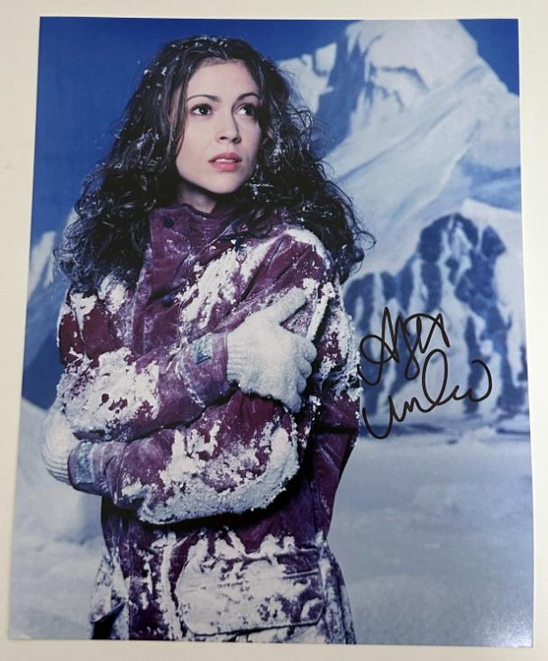 Alyssa Milano original Autogramm auf 20x25 Foto