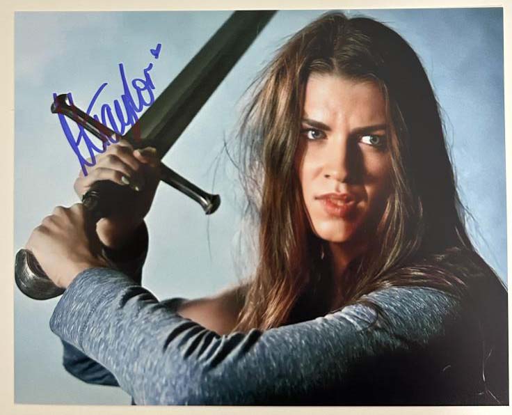 Maria Taylor original Autogramm auf 20x25 Foto