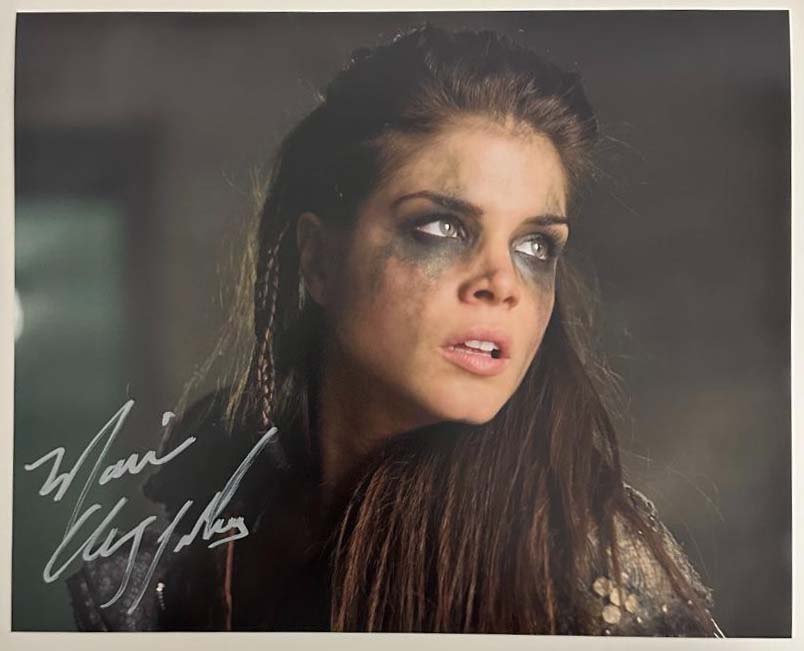 Marie Avgeropoulos aka Octavia original autograph on 8x10 The 100 photo
