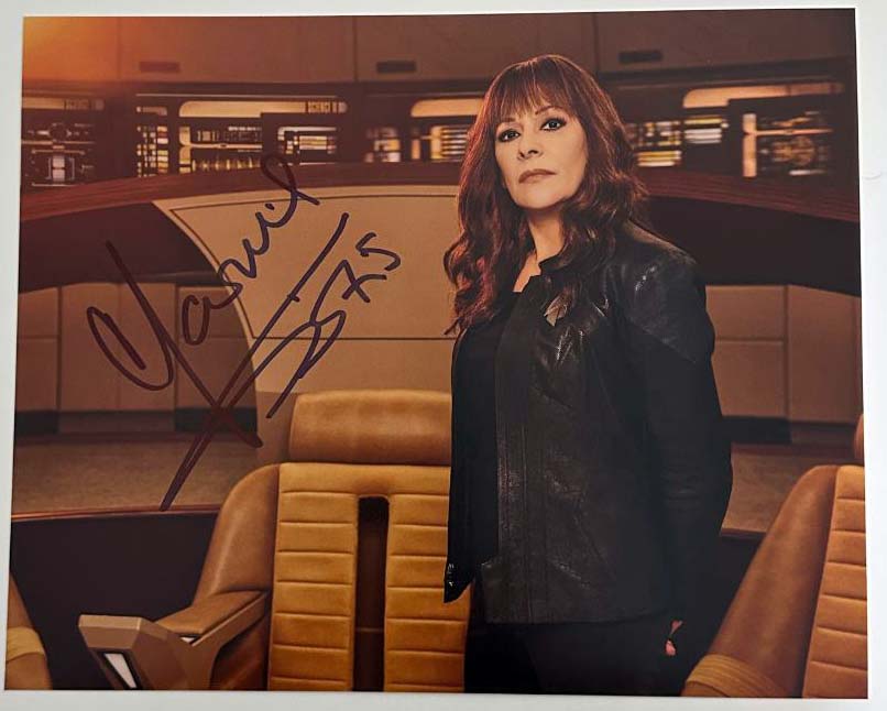 Marina Sirtis aka Deanna Troi original Autogramm auf 20x25 Star Trek Foto