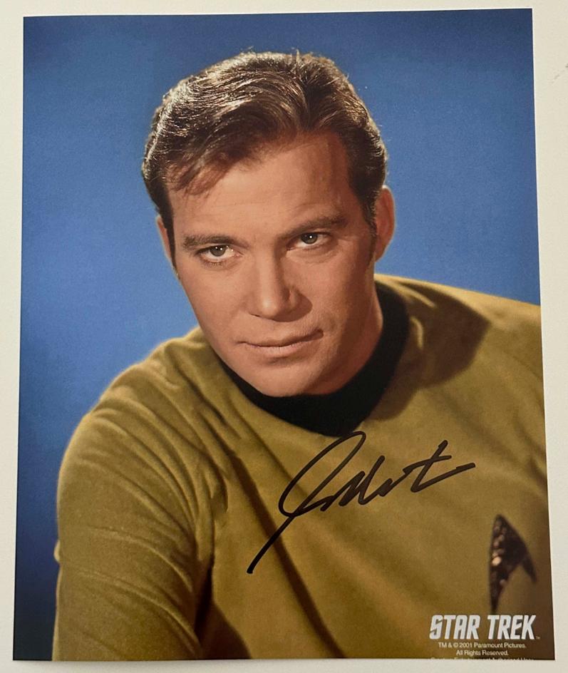 William Shatner aka Captain Kirk original autograph on 8x10 Star Trek photo 