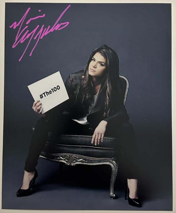 Marie Avgeropoulos original autograph on 8x10 photo
